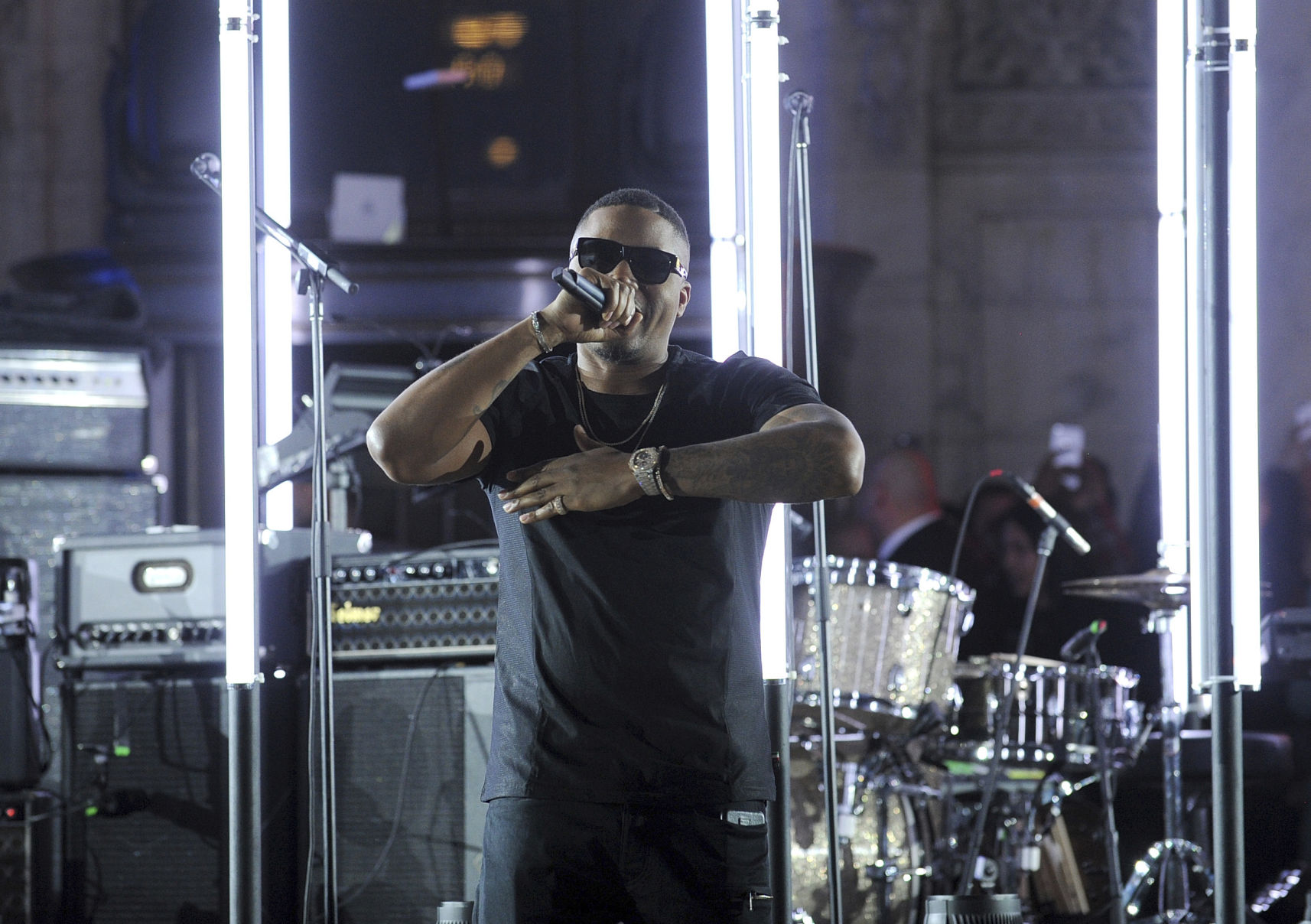 Birthday: Nas